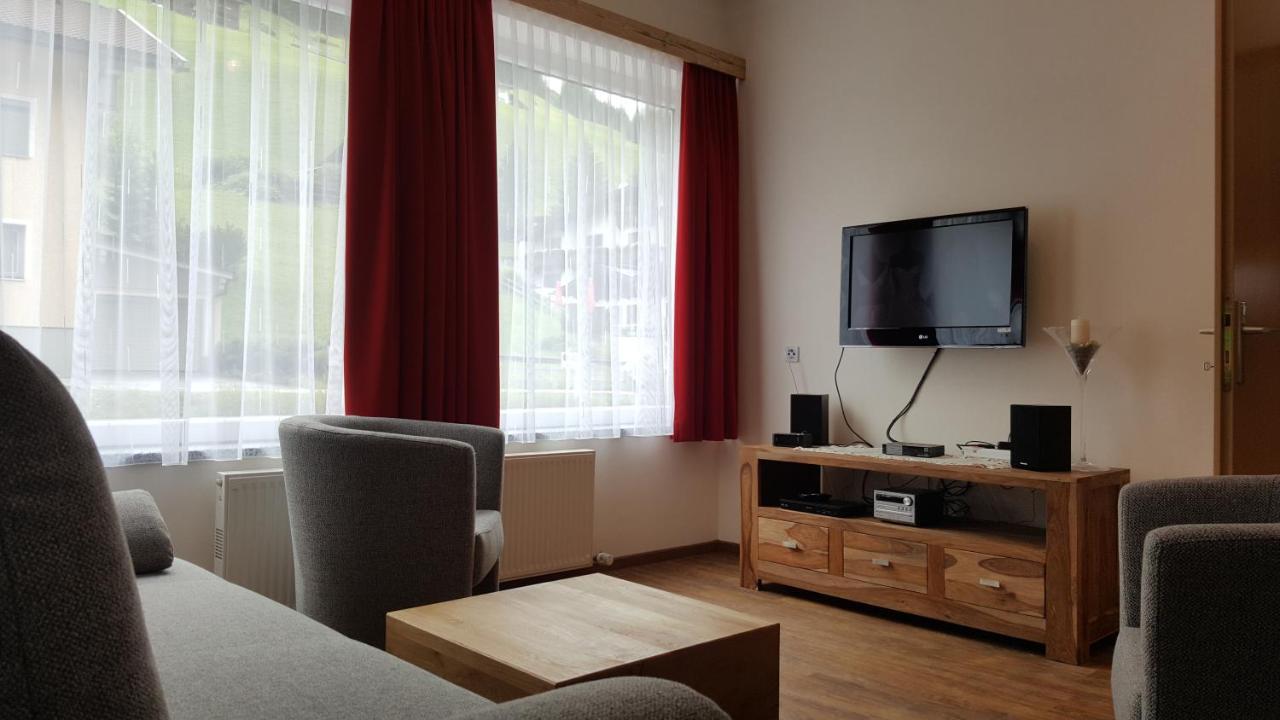 Appartement Juns Tux Buitenkant foto