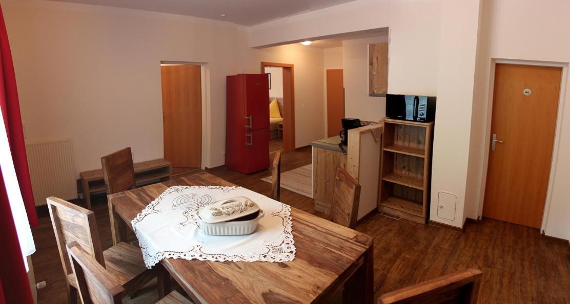 Appartement Juns Tux Buitenkant foto